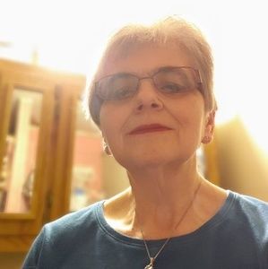 Meet your Posher, Annette